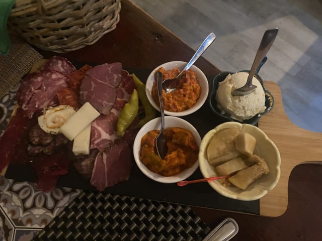 Antipasto Balkanico - Locanda degli Artisti