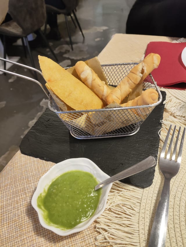 Empanada di maìs Venezuelana - Canaima cucina Venezuelana, Brescia