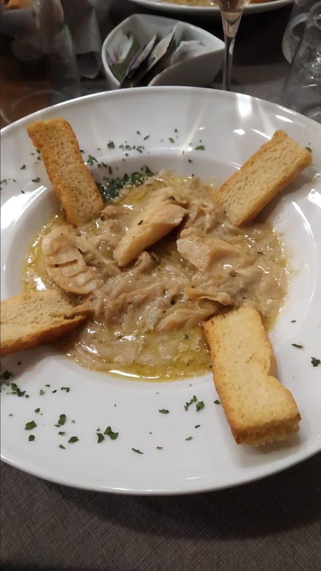 Baccalà alla vicentina con crostini di focaccia - Al Marmo, Genoa