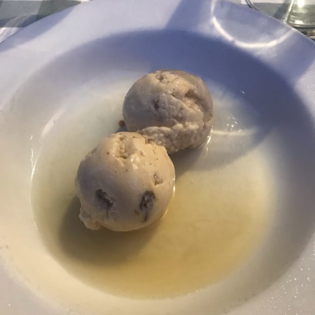 Gelato con amaretto - Rodolfino since 1972