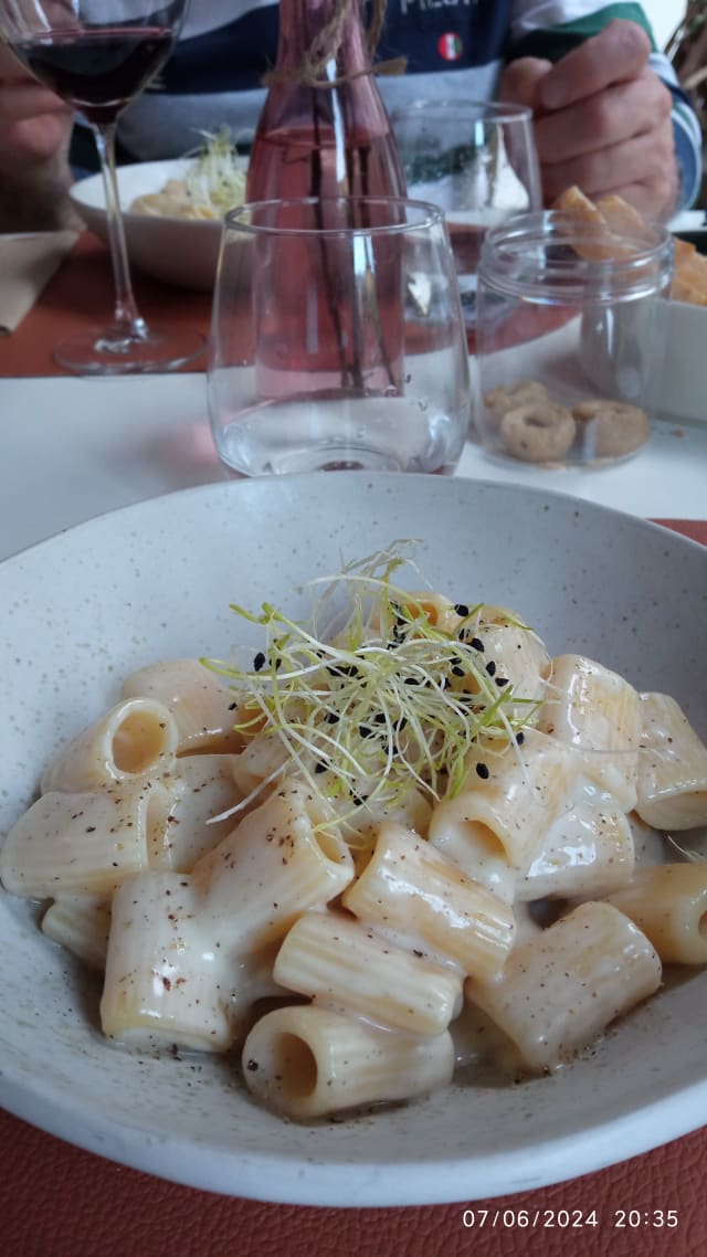 La cacio e pepe - Raggiocorto Wine Restaurant