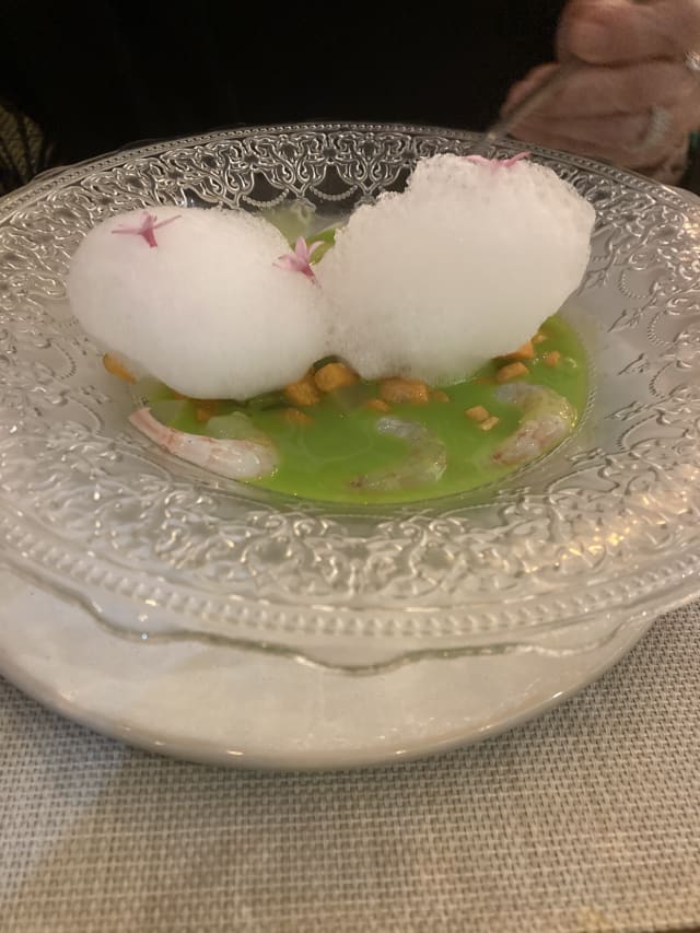 Gazpacho verde con verduritas de temporada y quisquillas al natural de santa pola - Koiné Bistró, Alicante