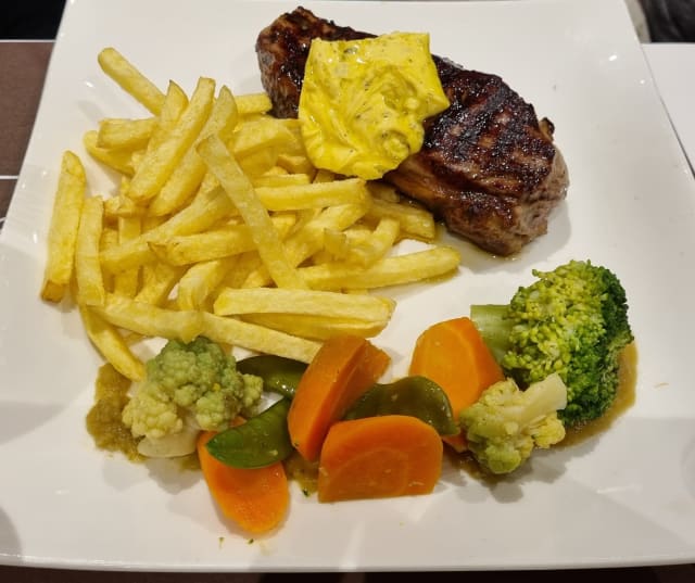 Entrecôte de boeuf sauce maison (300gr) - Le Carabin