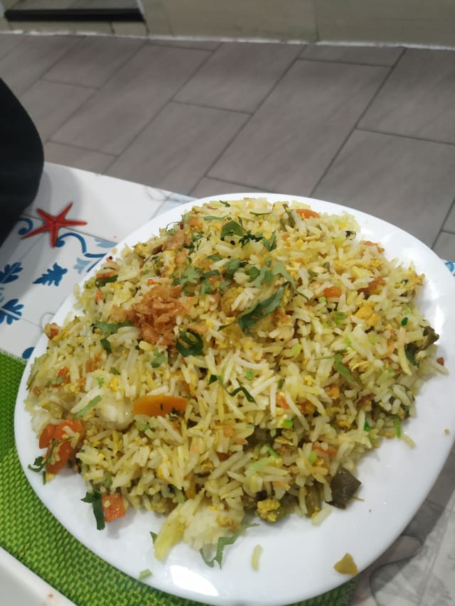 Vegetables fried rice - Indian Bombay, Madrid