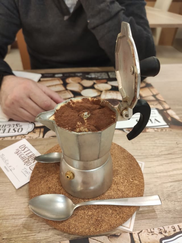 Tiramisù in caffettiera - Osteria di Sughero, Viterbo