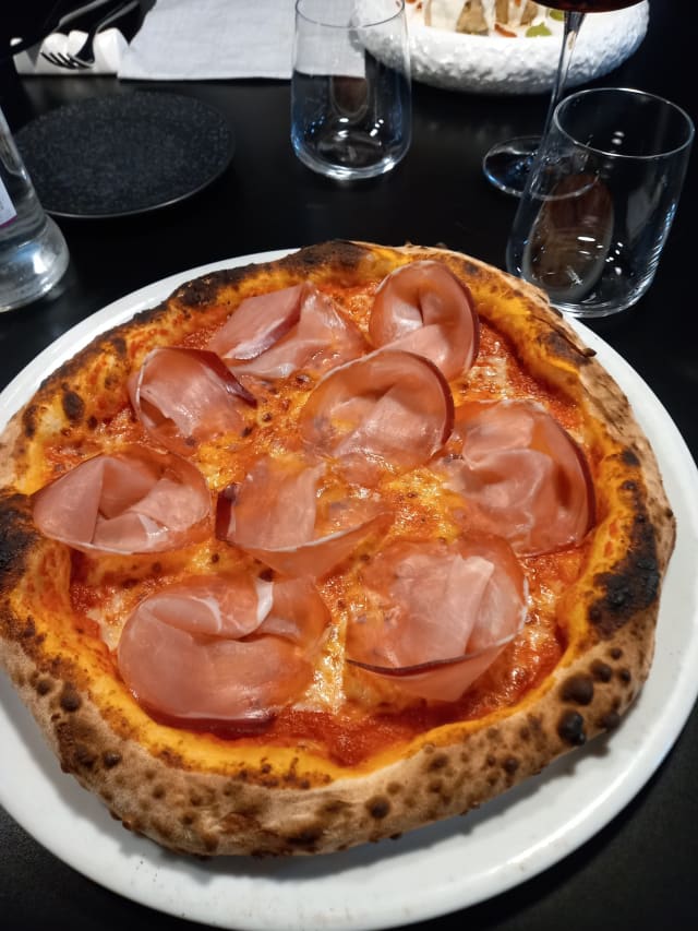 Pizza alla culaccia - Ripizzico