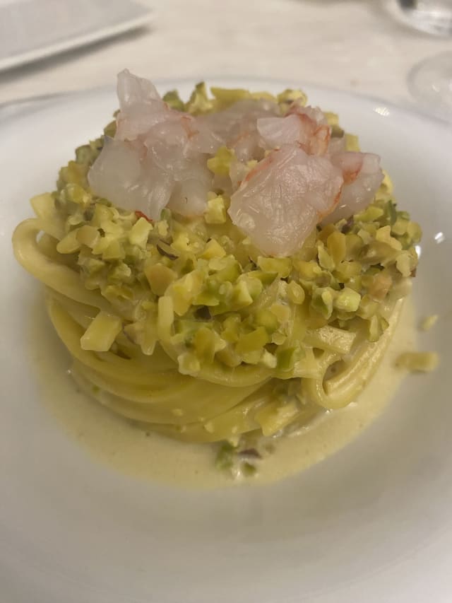 Tagliolini con crema e granella di pistacchio di bronte e tartare di gambero rosso di mazara  - Ristorante Bistrot lo Zero, Montespertoli