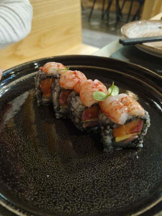 Mazara 4pz - Nihon Sushi Restaurant