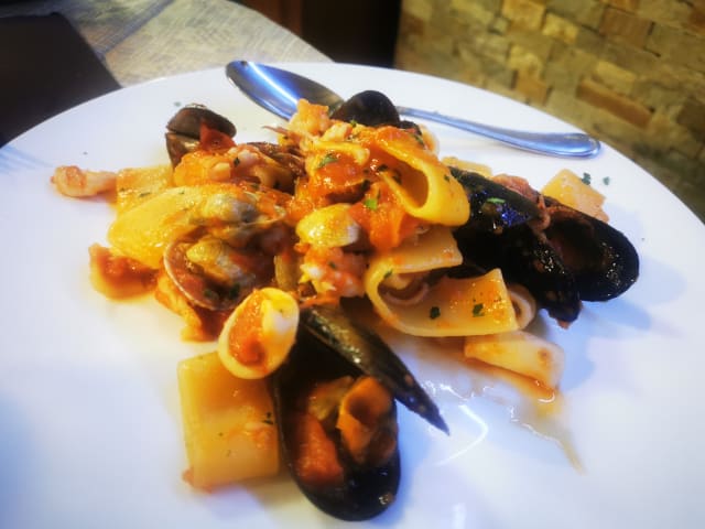 calamarata ai frutti di mare - Il Calamaro