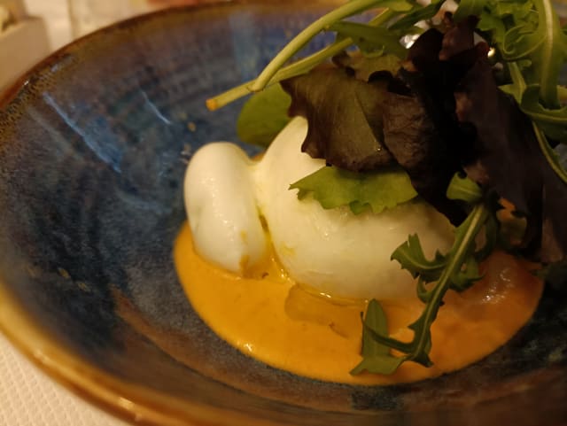 La burrata di andria con gazpacho di pomodoro e balsamico - INCHIOSTRO Restaurant | Lounge bar, Peschiera Del Garda