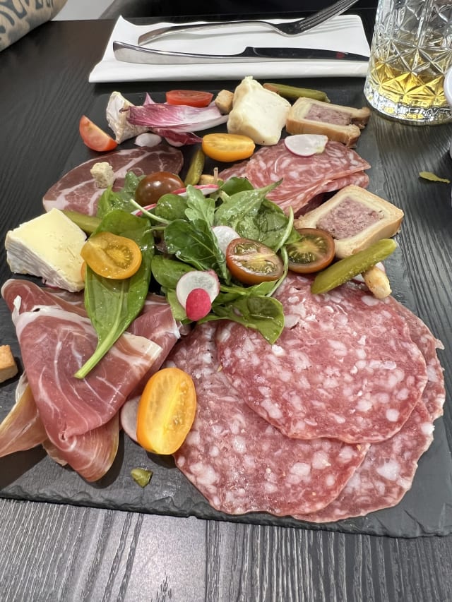 Planche de charcuteries & fromages pour 2 - Le Quatorze XIV, Vernon