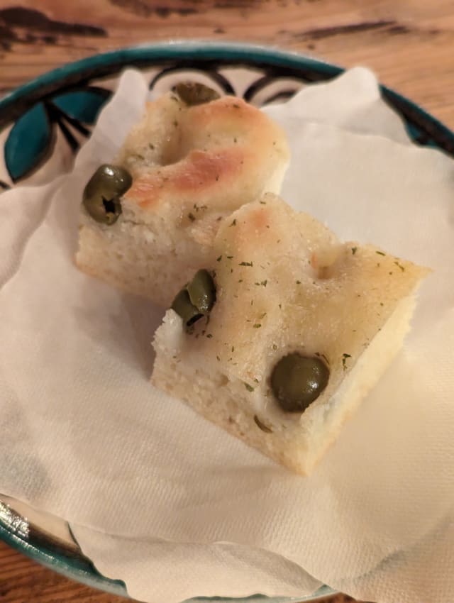 Focaccia nostrana - Nostrano