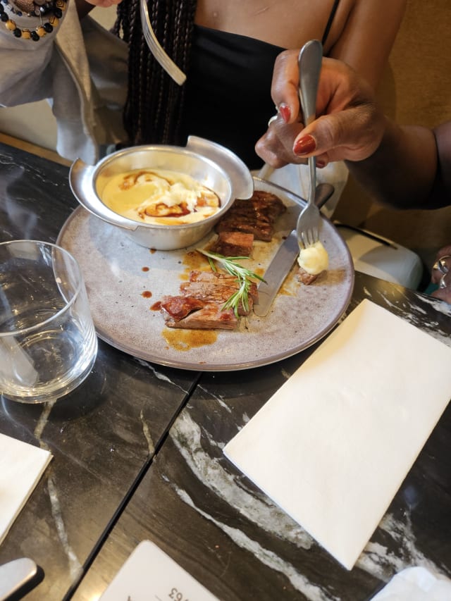  Faux filet de boeuf maturé  - Epoca, Paris