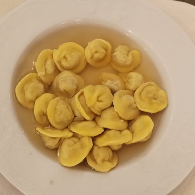 Cappelletti in brodo - Ristorante Il Fiore, Città di Castello