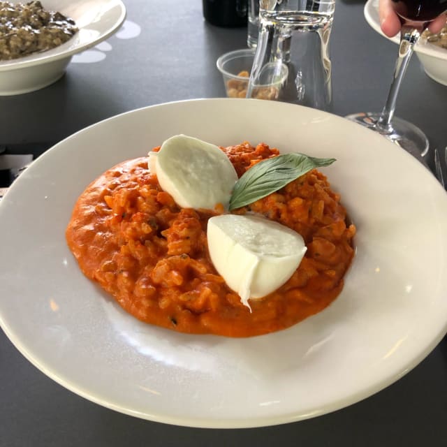 Risotto alla crema di pomodori & Bufalina - So Italia, Paris