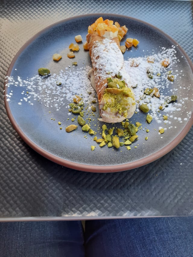 Cannolo siciliano - So Italia, Paris