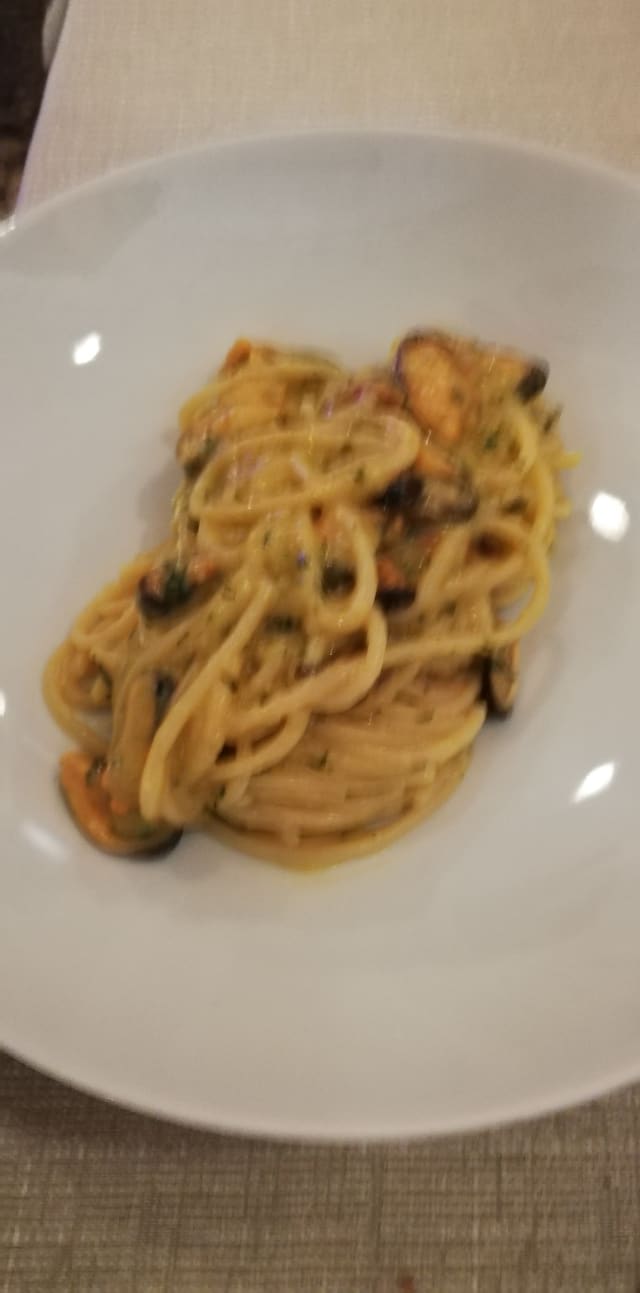 Spaghetti con le cozze - La Locanda