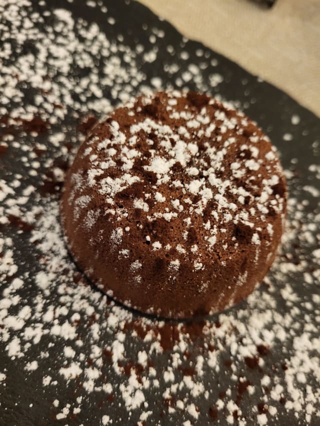 Tortino al cuore caldo di cioccolato fondente - La Locanda