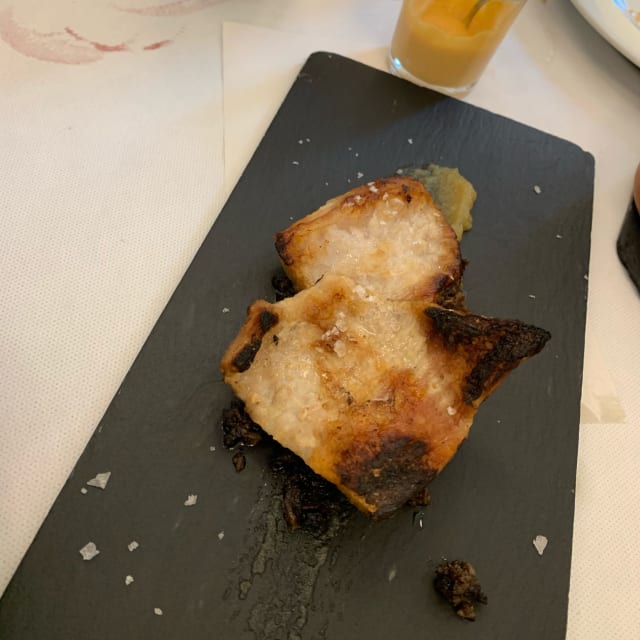 Secreto ibérico con morcilla y manzana - Restobar Gema Penalva