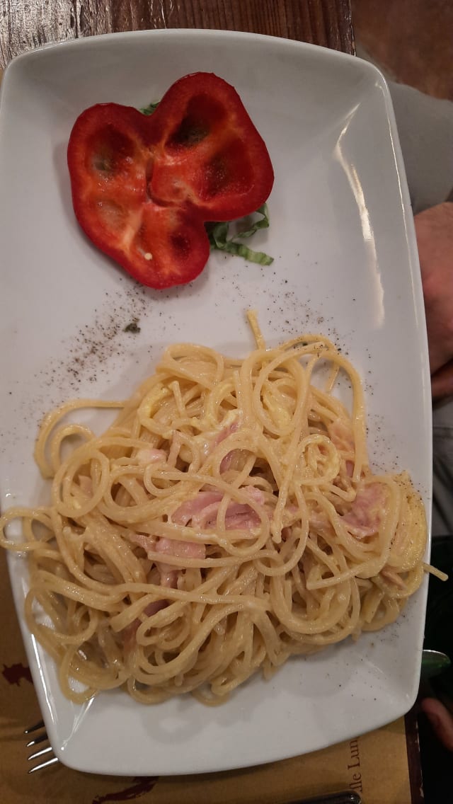 Spaghetti  alla carbonara - L'Osteria San Barnaba