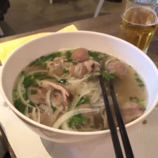 Soupe Pho (au boeuf) - Chez Quyen Chi, Antony