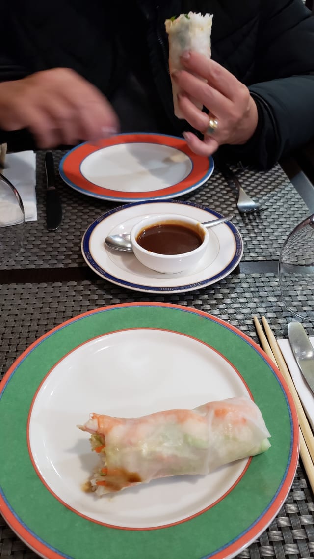 GỏI CuốN Tôm ( Rollito no va frito )-ud - Vietnam Mekong, Madrid