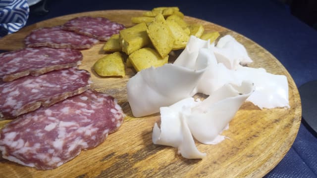 Panissa Ligure, Salumi Formaggio  - Piero e Lella