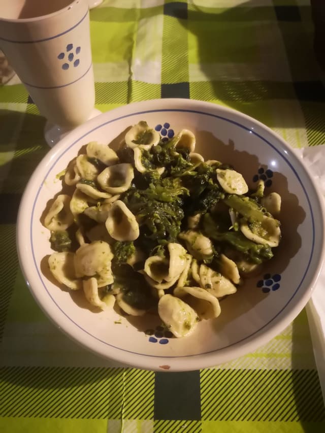 orecchiette con cime di rape - Agriturismo La Morò