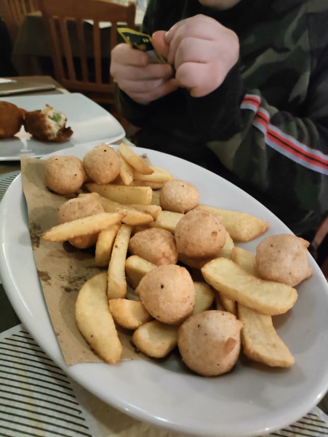 ZEPPOLINE - A cantinella d'o cunvento, Portici