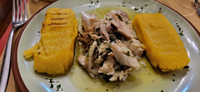 Luccio In Salsa Con Polenta - Osteria al Cantone