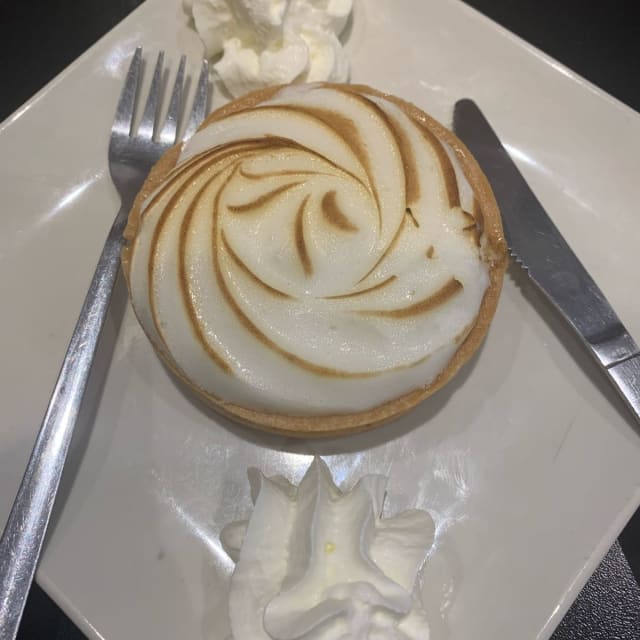 Tarte aux citrons meringuée - Minatonio, Paris