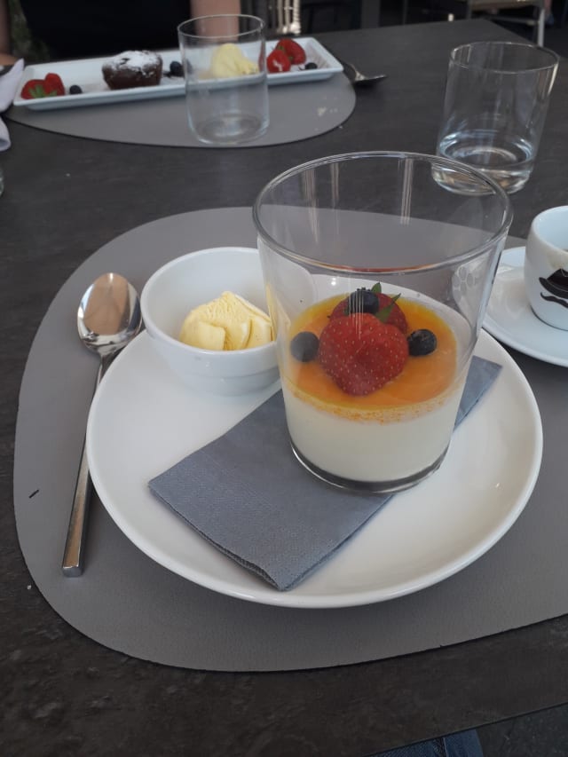 panna cotta  - Gasthof Goldene Traube