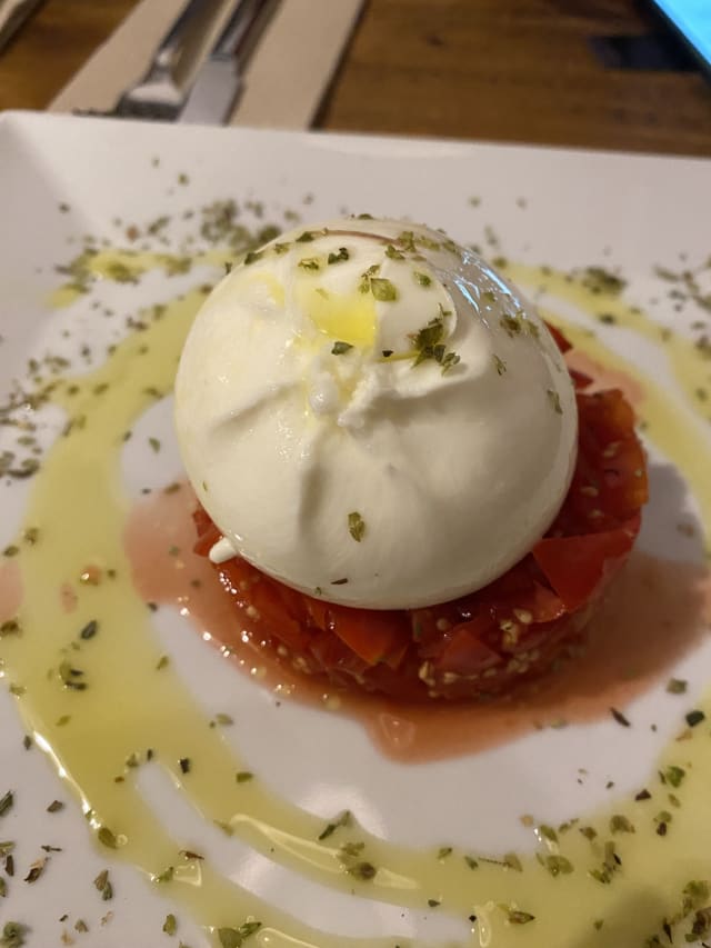 Burrata Pugliese - Acqua&Farina, Barcelona