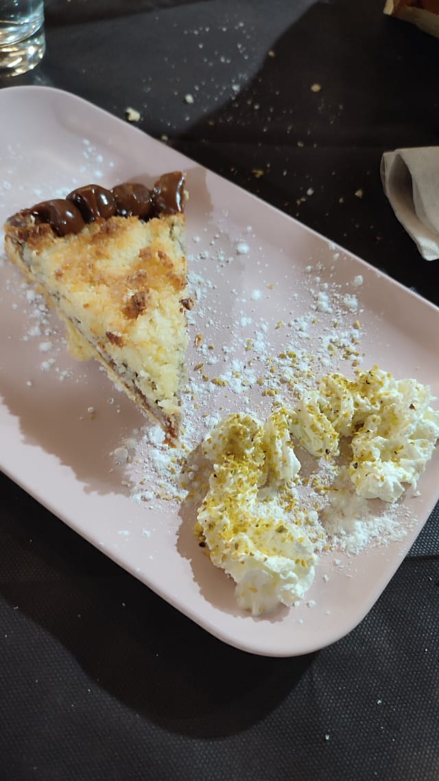 Crostata con dulce de leche e cocco - La Tranquera Osteria