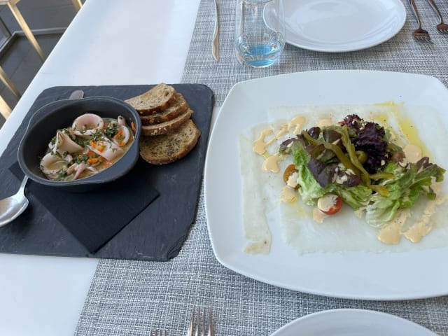 Carpaccio De Bacalhau, Mix De Alfaces, Tomate Cherry E Pimentos Assados  - Cafetaria Mensagem - Altis Belém Hotel & Spa, Lisbon