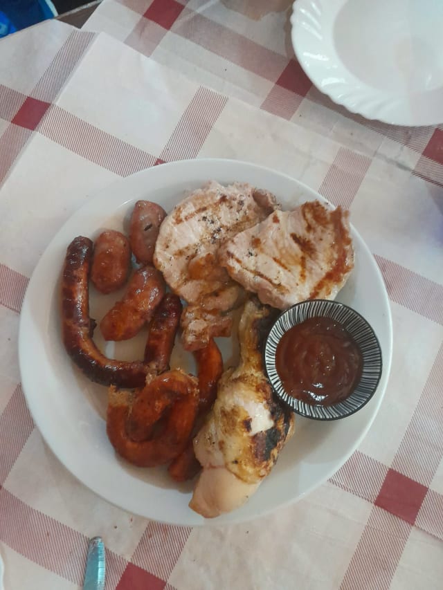 Grigliata mista di carne - L'Obelisco, Lecce