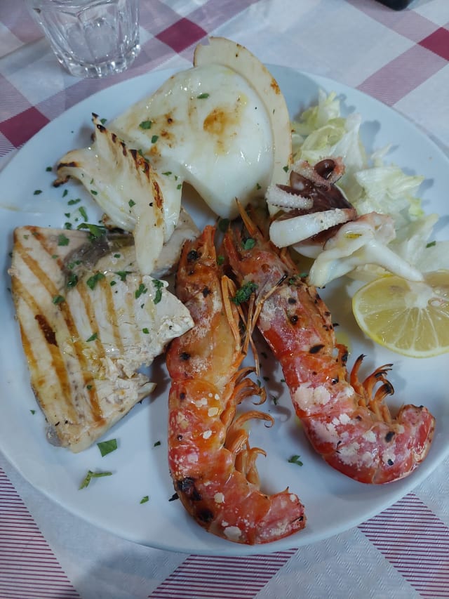 Arrosto di pesce - L'Obelisco