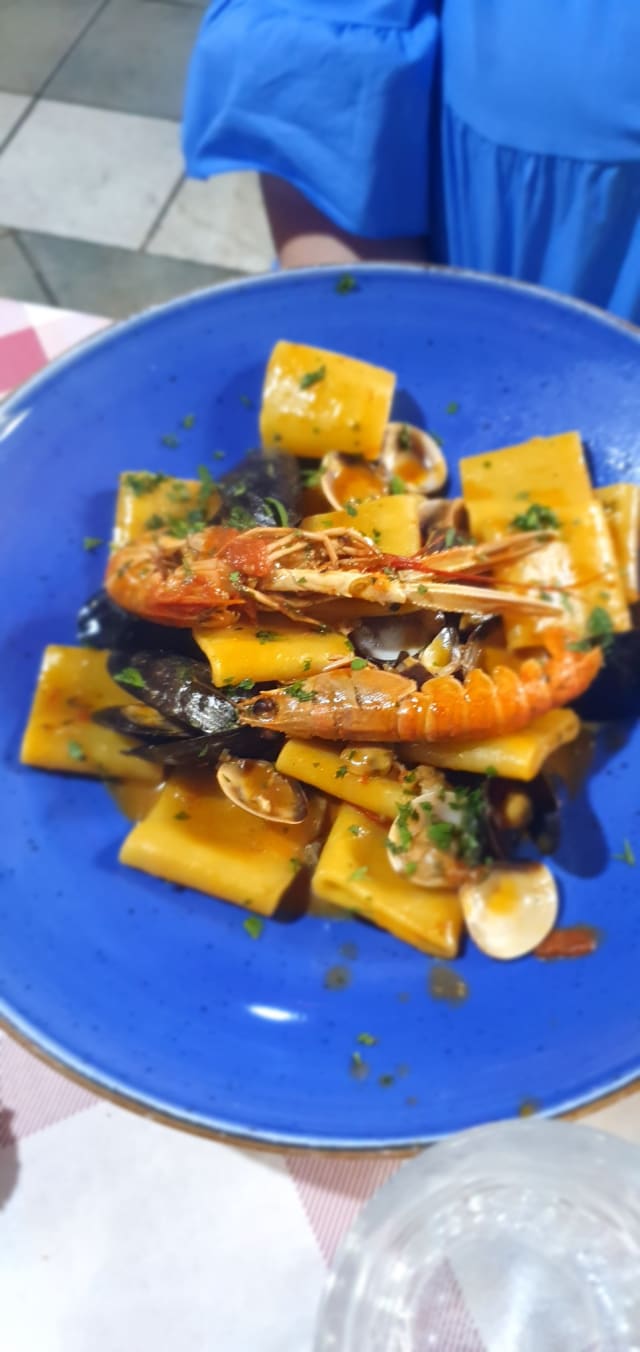 linguine allo scoglio  - L'Obelisco