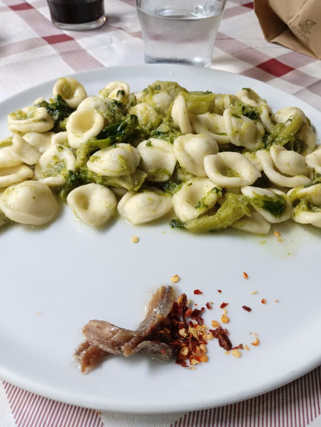 Orecchiette alle cime di rapa - L'Obelisco