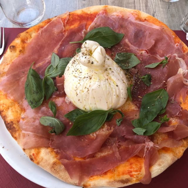 Pizza Buratta - La Ruota