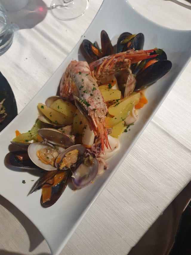 Guazzetto tutto mare con carciofi - Ristorante Lefebvre