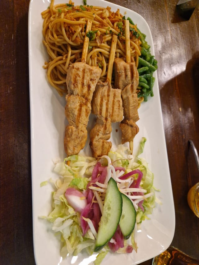 Nasi of Bami - Brasserie Timmerhuis, Rotterdam