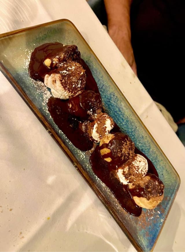 Profiteroles - Market, Barcelona