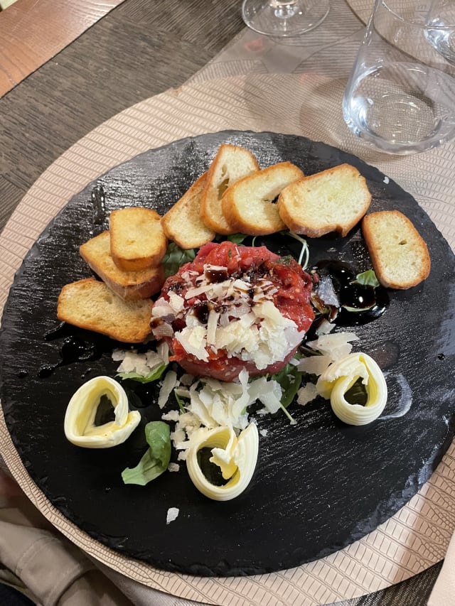 Tartare al pomodorino di pachino - Pepe Nero - L'Arte della Carne