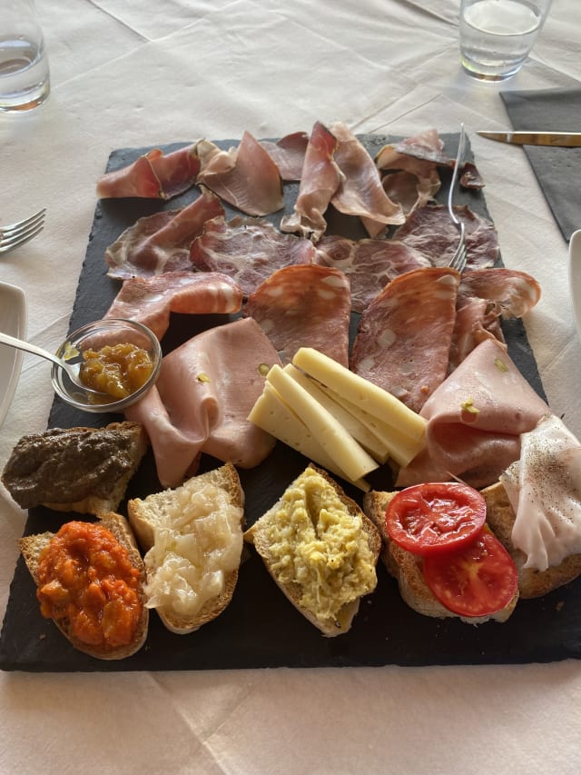 Antipasto del Borgo - Hosteria del Borgo