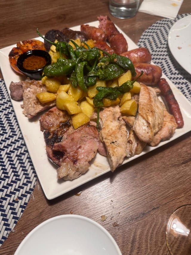 Parrillada a la brasa, min 2 personas - Machico