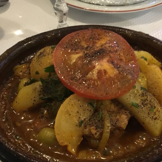 Tajine De Poulet - l'Auberge de Marrakech