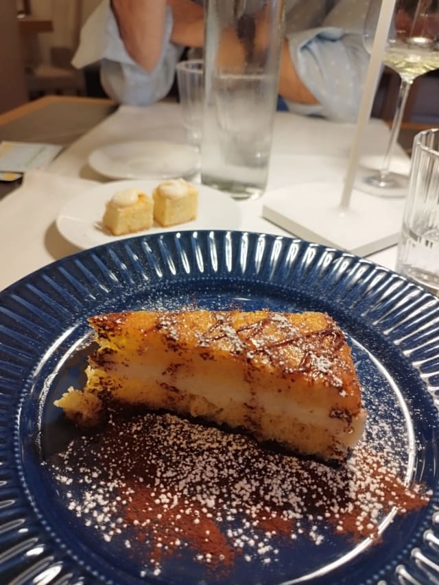 Babà alla cassata - La Bettola Del Gusto, Pompei