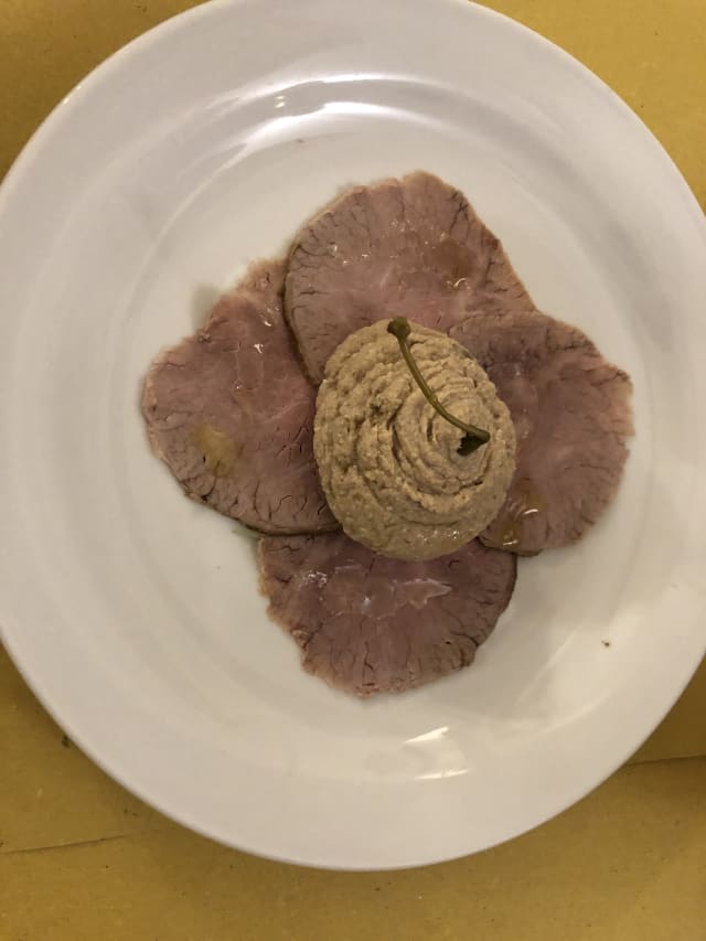 Vitello tonnato - Aldente Trattoria Quadrilatero, Turin