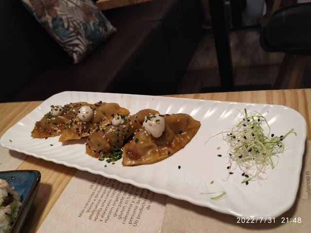 Gyozas de rabo de toro - Genso by Izakaya Parets